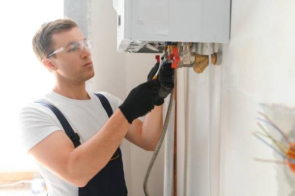 How to Find a Reliable Plumber HVAC Contractor in Your Area